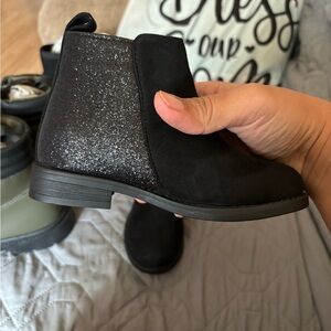 Girls boots size 9